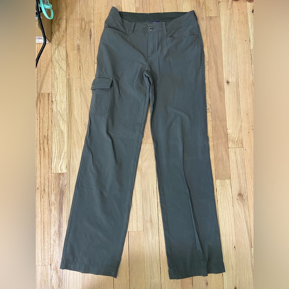 Women’s Patagonia Hiking Pants Size 4